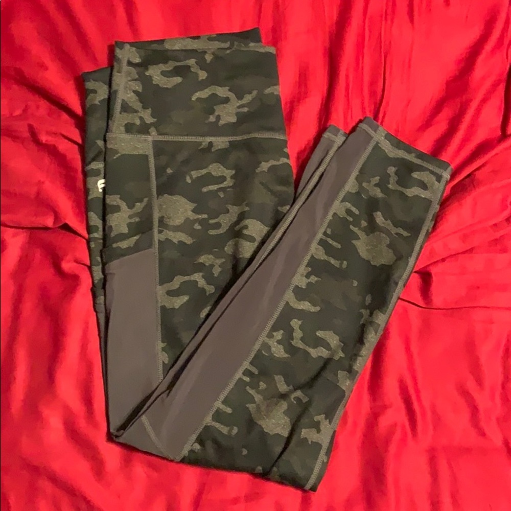 Camo fabletics